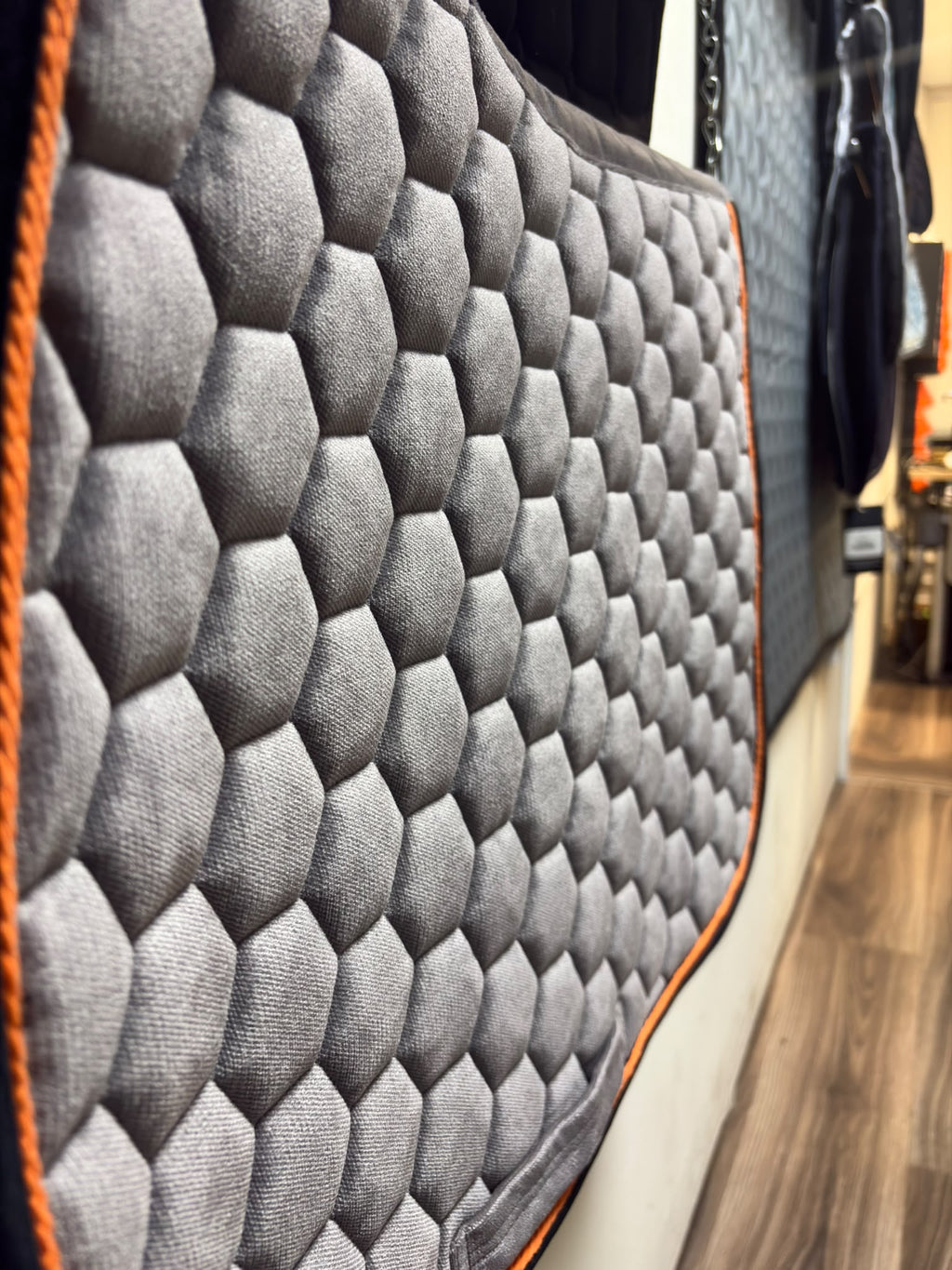 Honeycomb Quilt Pony